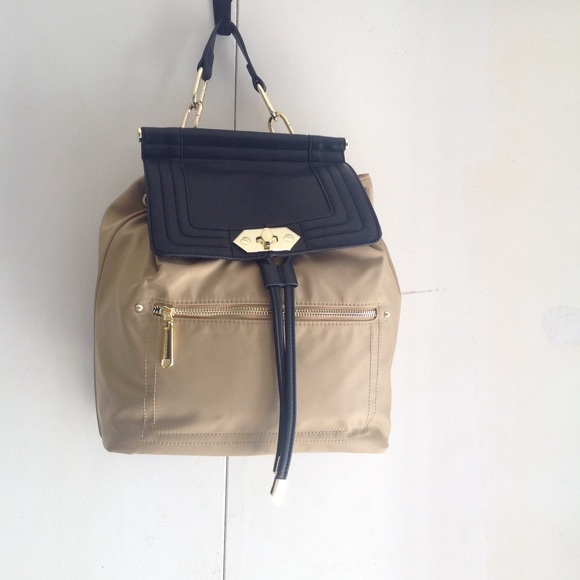 Steve Madden Accessories - Steve Madden Backpack🍁🍃🍒
